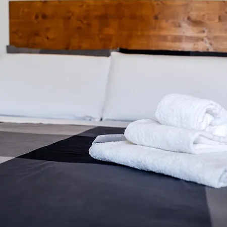 فندق مبيت وإفطار Travel باري