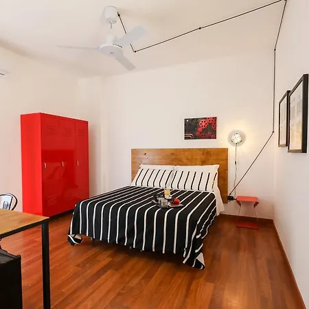 Travel Alojamento de Acomodação e Pequeno-almoço Bari