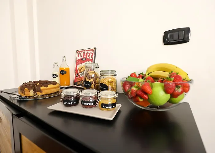 Travel לינה וארוחת בוקר בארי